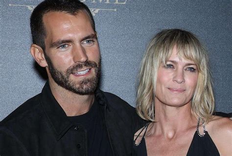 robin wright husband 2021.